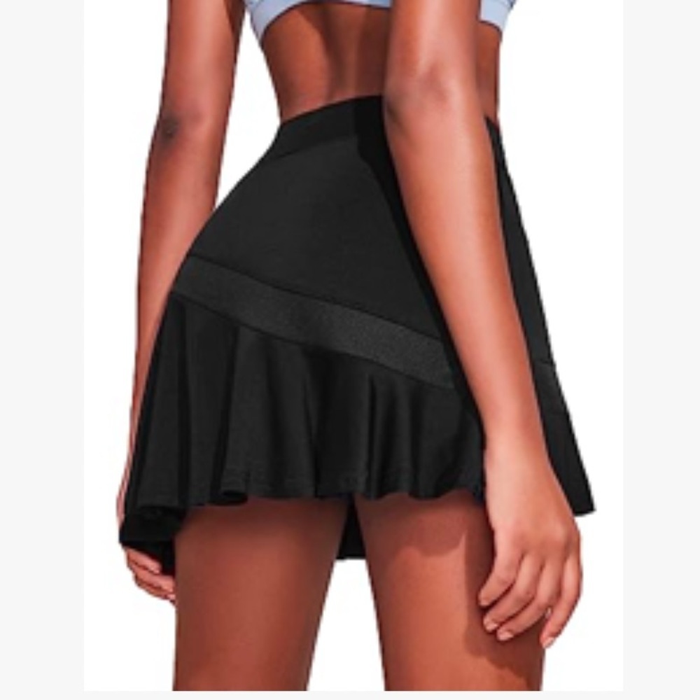 Women’s Black Tennis Skirt - Picture 2 of 3